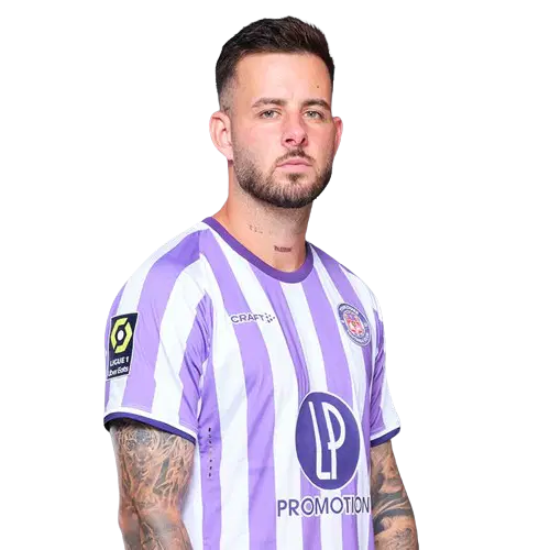 Арон Дённум