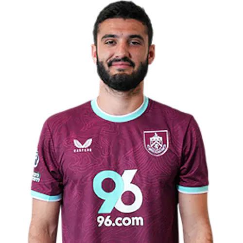 Армандо Броя